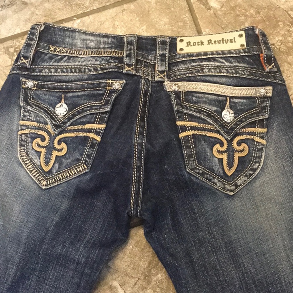 Rock revival capris, cuffed